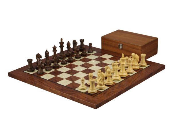 Rosenholz-Schachset 20 Zoll mit Helena Perlmutt-Flachschachbrett und gewichteten Sheesham-Furchtloser-Ritter-Staunton-Schachfiguren 3,75 Zoll